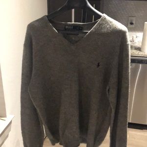 Polo Ralph Lauren 100%lamb wool v neck cardigan